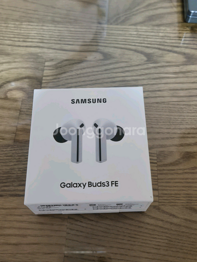 버즈3fe 단순개봉 판매합니다--2