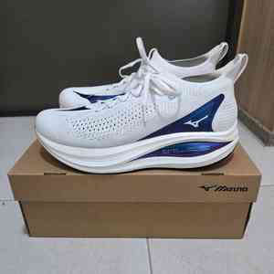 미즈노 네오비스타2 275