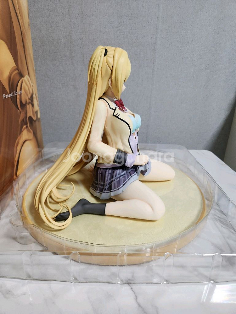 앨리스글린트 아리하라 나나미 피규어 팝니다--4