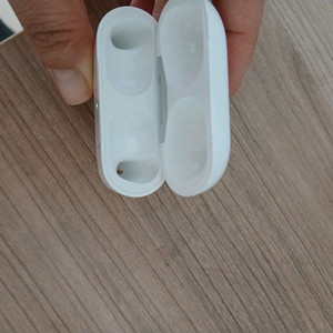 에어팟 프로 충전 케이스