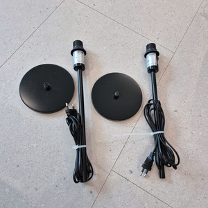 이케아 탁상스탠드 RODD (로드)