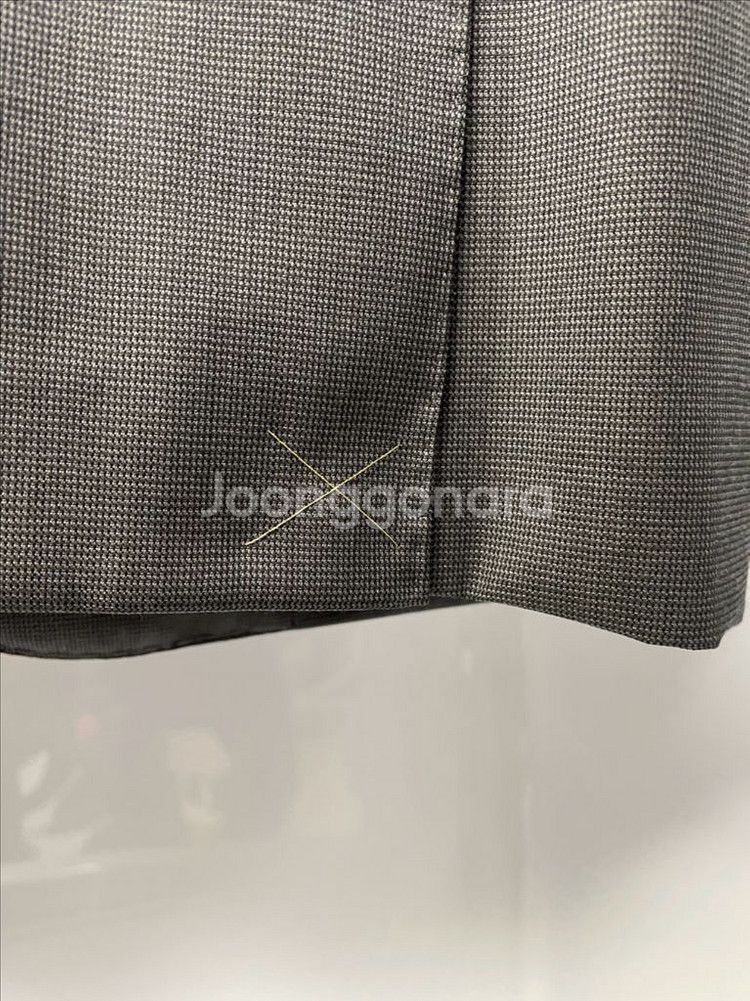 솔리드옴므 봄가을 챠콜 패턴 블레이져 95사이즈--4