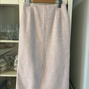 새상품 인더바즈 제작 겨울 미디스커트m