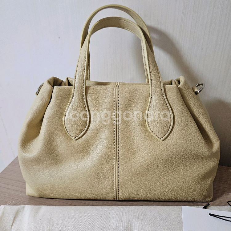 [새상품] 오브히 보네르 토트백(버터 옐로우 컬러) 정--5