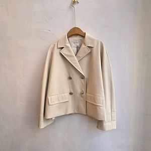 [타임 텍채 새제품] 가죽 더블 버튼 아이보리 자켓