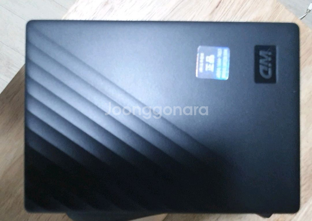 WD PASSPORT 4TB 외장하드 팔아요--0