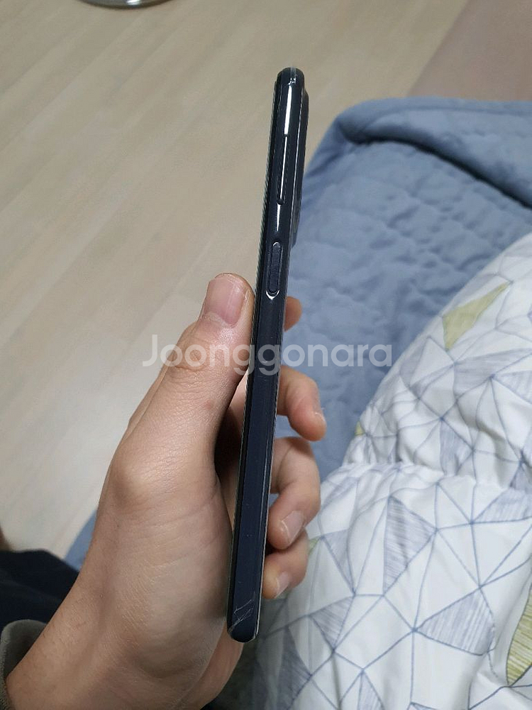 갤럭시a23 128gb 팝니다--1