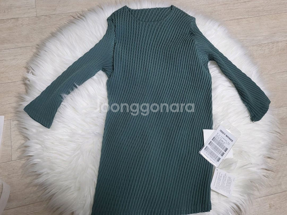 이세이미야케 탑 롬버스 플리츠 탑 블라우스 블루 그린--2