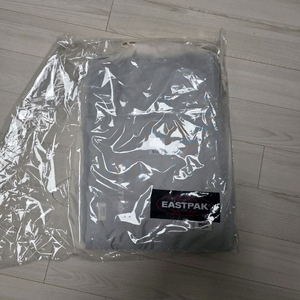 이스트팩 마르지엘라 크로스백