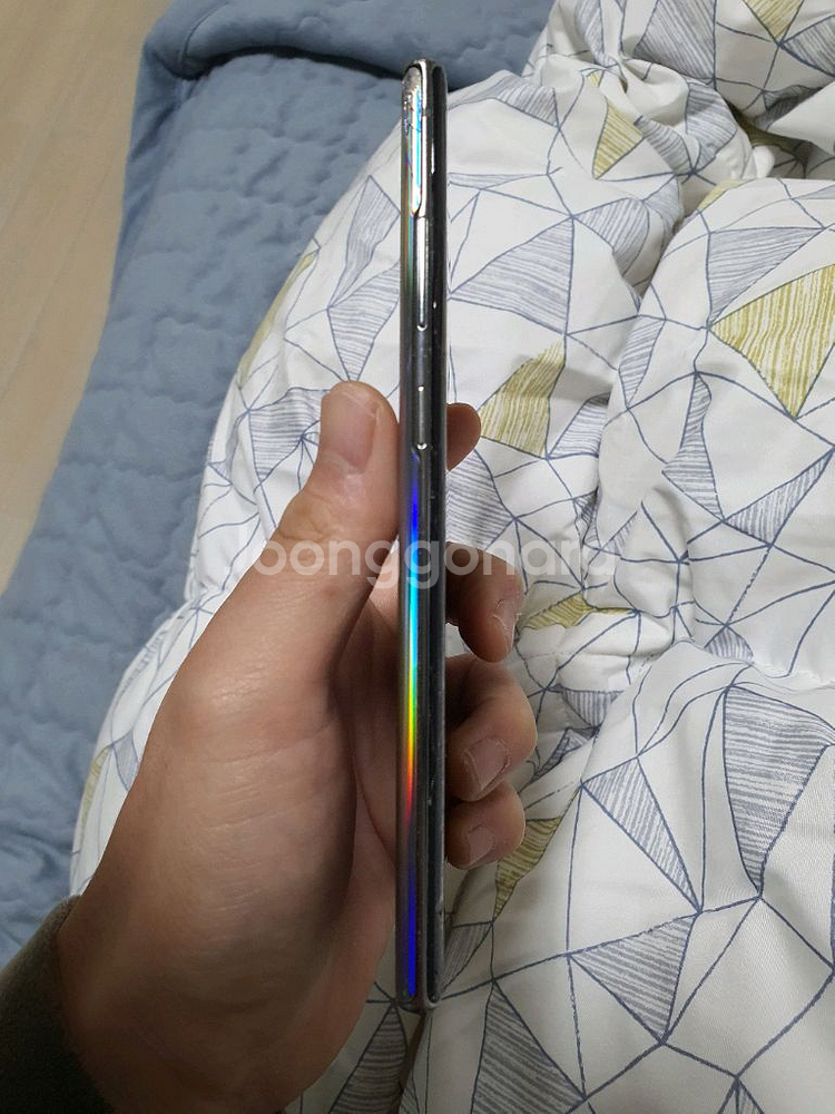 파손된 갤럭시노트10+ 256gb 팝니다--2