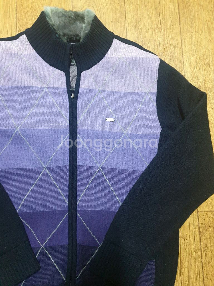 지센 니트 집업 100~105 사이즈입니다--2