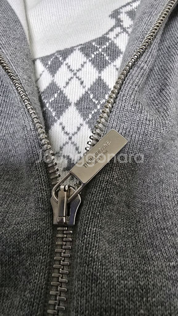 톰브라운 후드집업 자켓 팝니다.4사이즈(정품)--2