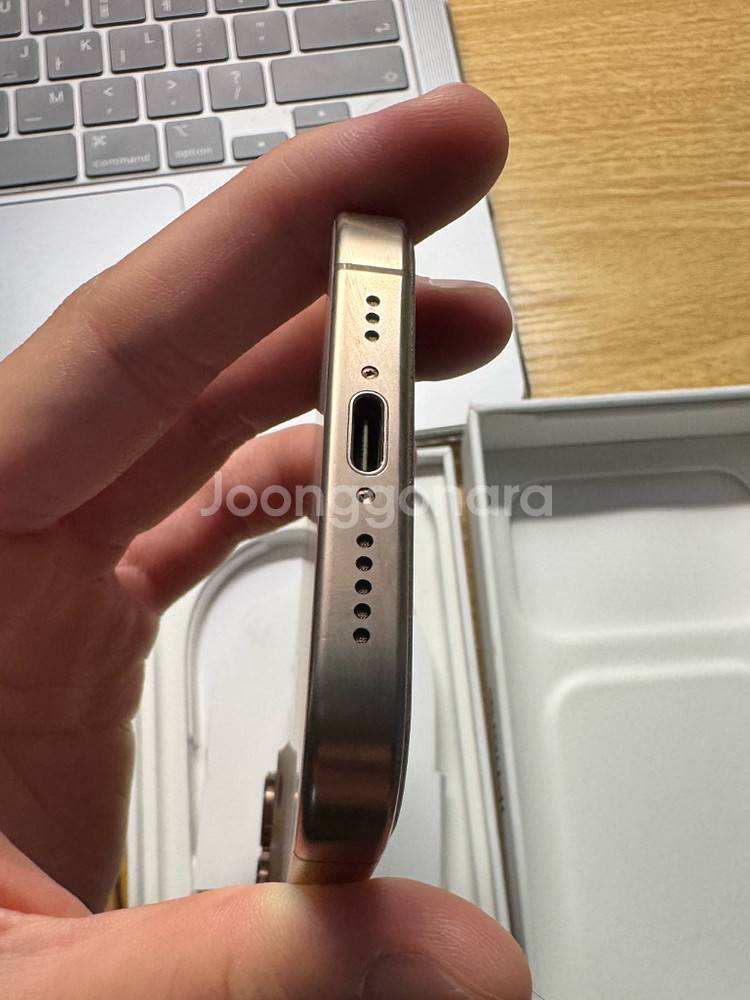 특S급 아이폰16프로 데져트 256GB--4