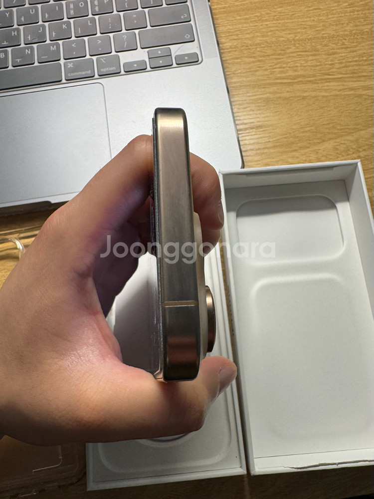 특S급 아이폰16프로 데져트 256GB--3
