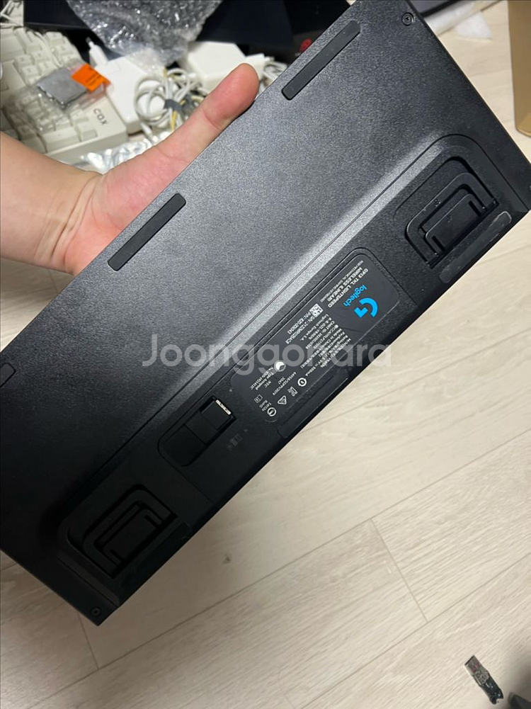 로지텍 g913tkl 키보드--1