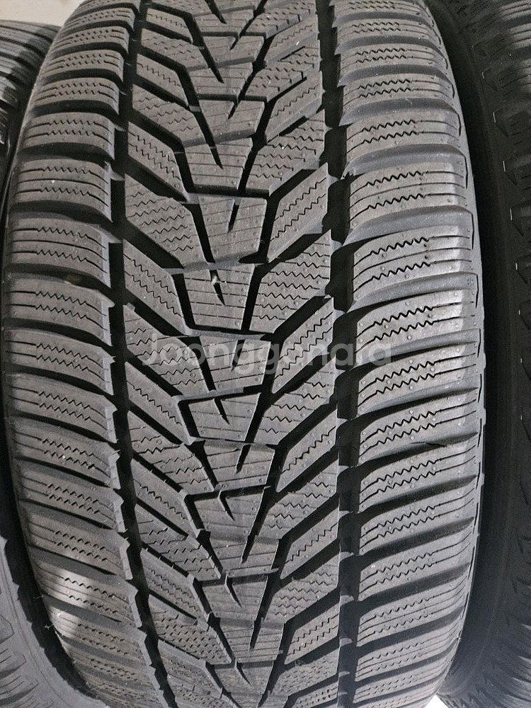 한국타이어 아이셉트 에보3 275 35 20 한대분--2