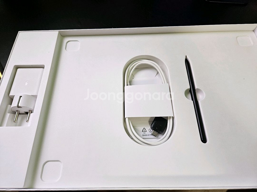갤럭시 북 5 Pro 360 + 모니터 암, 거치대--4