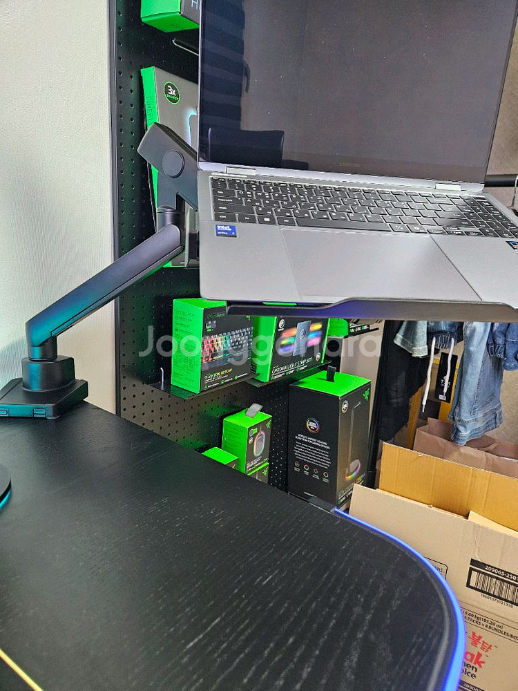 갤럭시 북 5 Pro 360 + 모니터 암, 거치대--7