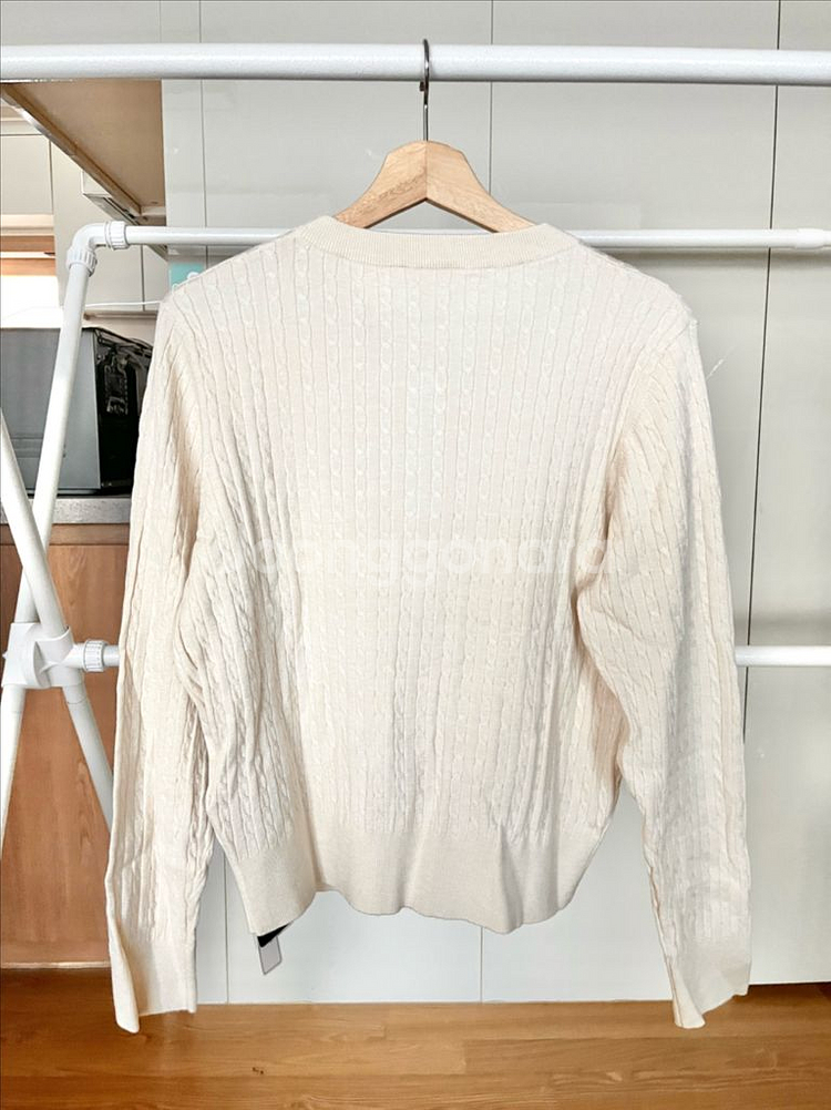 (새상품) 여성 비스코스 케이블 금장 가디건 77--1