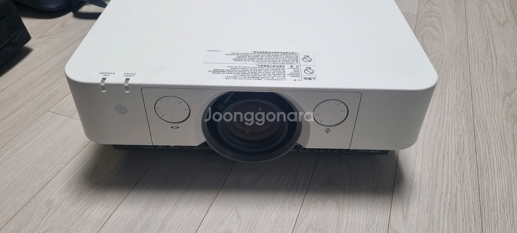 소니 빔프로젝터 VPL-FH30--2