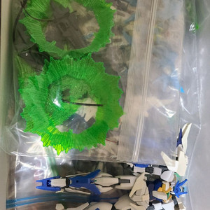 더블오 스카이 뫼비우스 + 정크