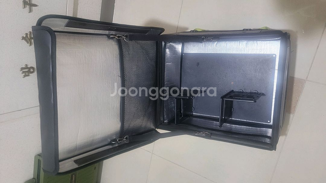 카멜레온 42리터 배달 가방판매합니다--3