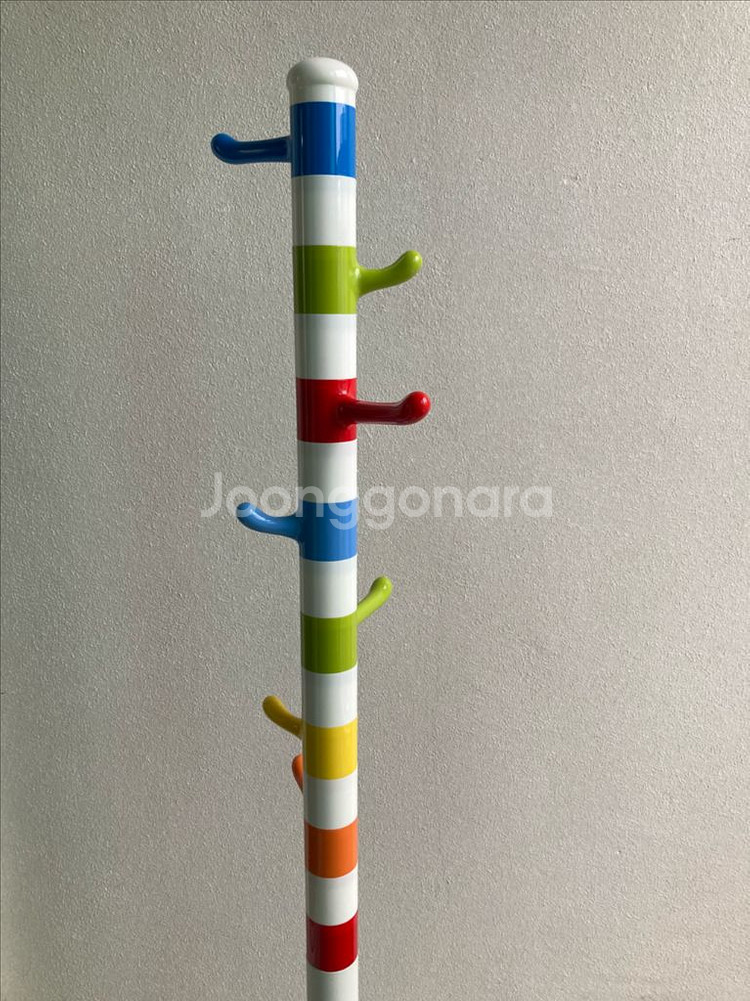 이케아 키즈 스탠드 옷걸이--1