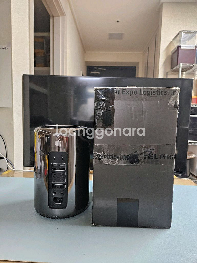 맥프로(64gb 2TB) 팝니다--0
