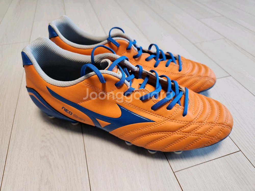 미즈노 축구화 네오 신MD 사이즈260(택띤새상품)미즈--2