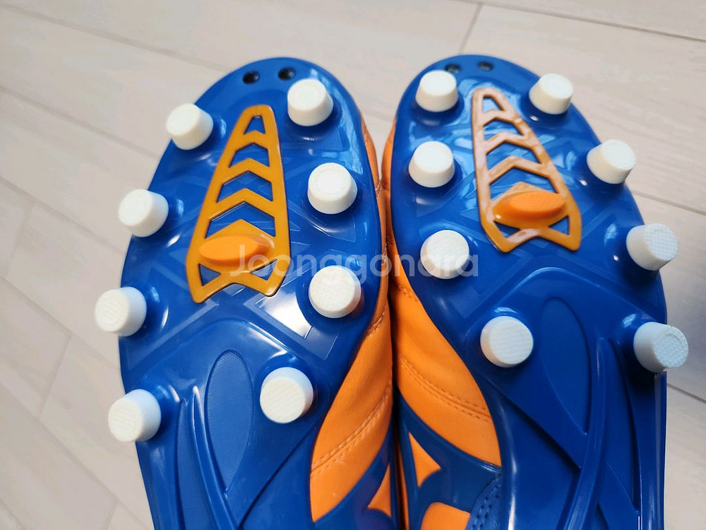 미즈노 축구화 네오 신MD 사이즈260(택띤새상품)미즈--6