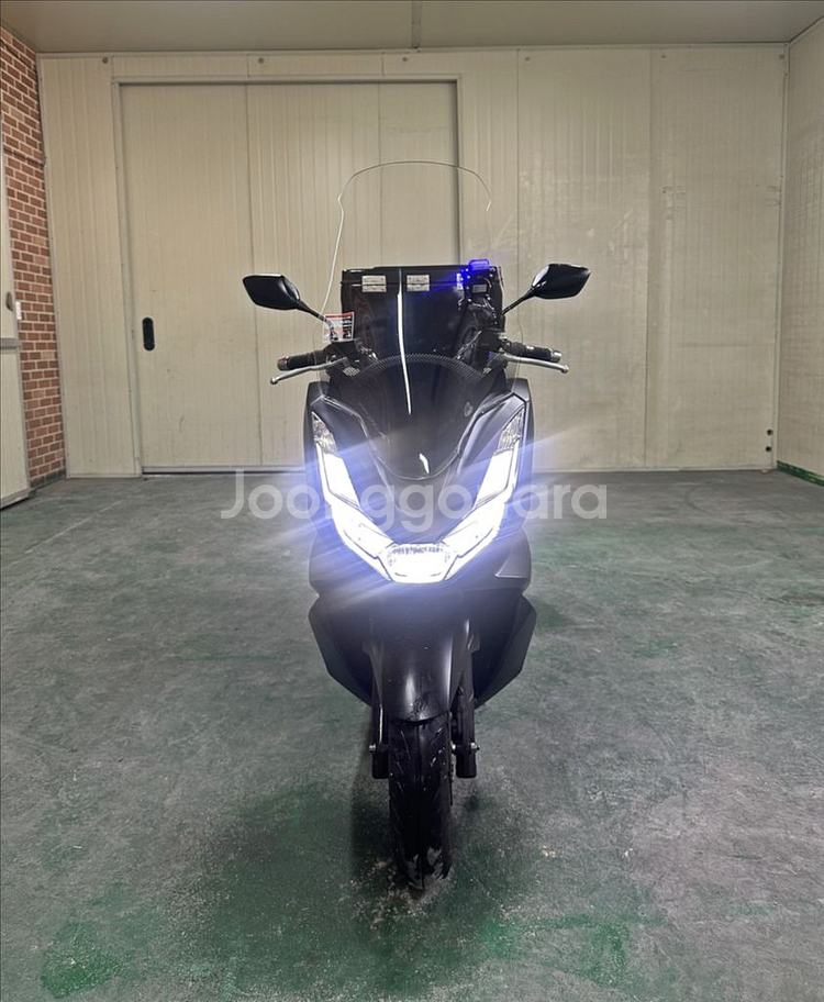 혼다 PCX125/2024년식/1만KM/셋팅o/오토바이--2