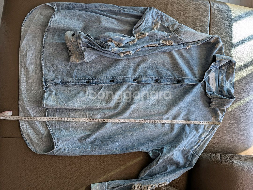 IRO JEANS 이로 디스트로이드 데님 셔츠 6만 5천--6