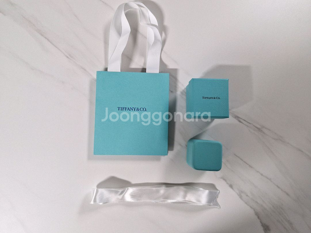 티파니 반지케이스 박스 풀세트팝니다--0