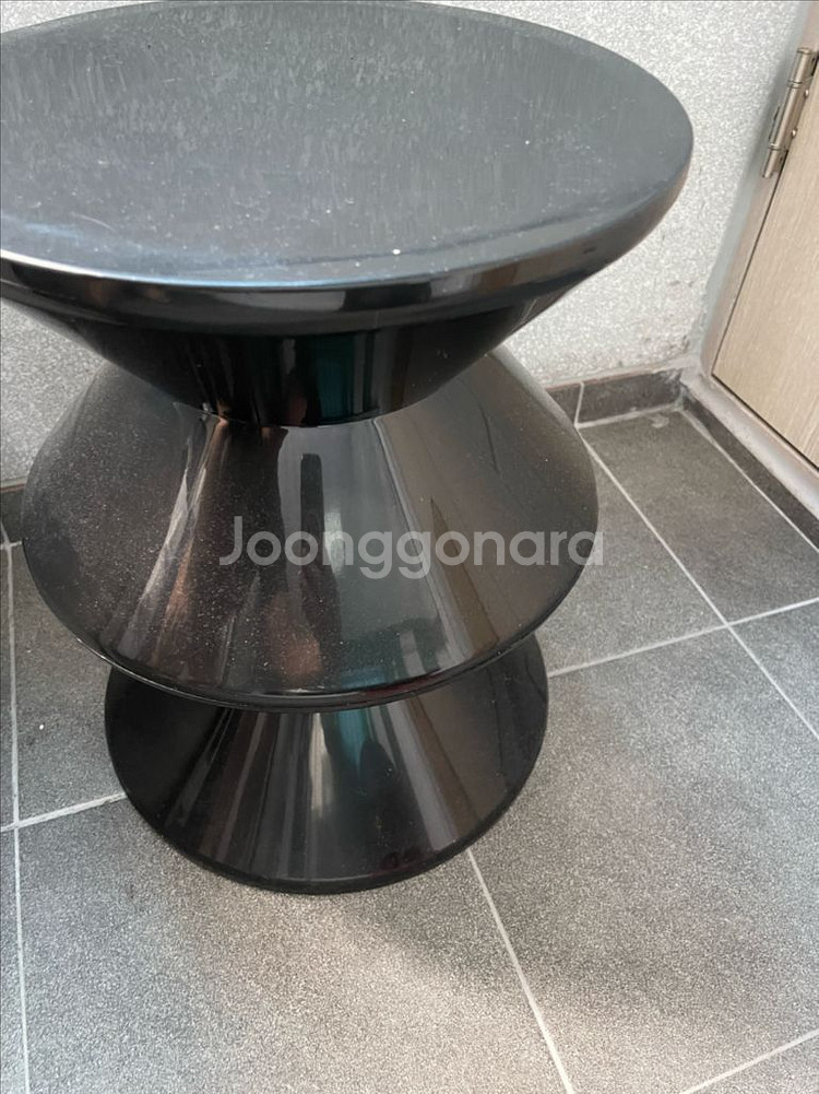 우드피어리 모래시계 3단 스툴 블랙--0