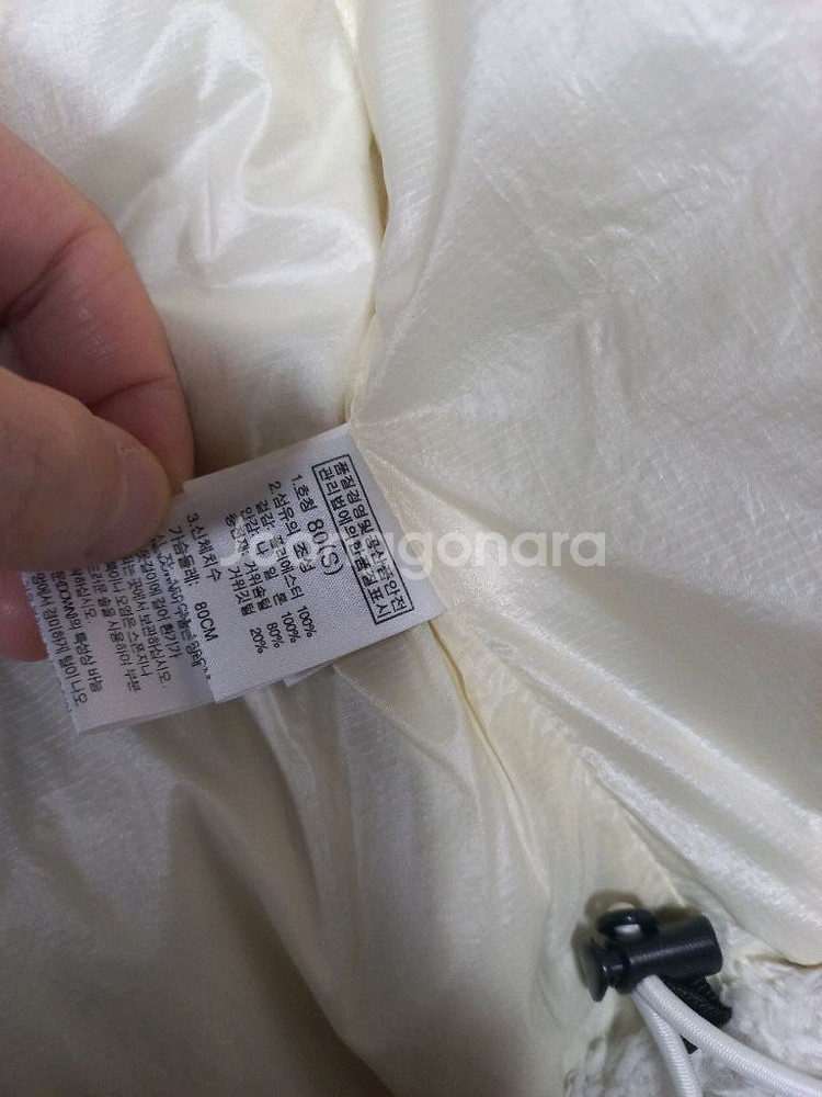 노스페이스 뽀글이 구스 조끼--7