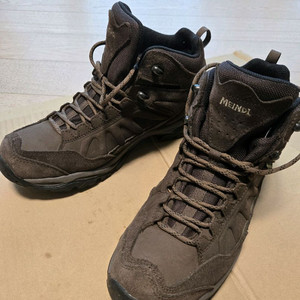 등산화 마인들 Nebraska Mid GTX