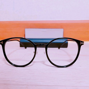 [ 미개봉새상품_럭셔리 골드블랙안경테 / 검정뿔테 저