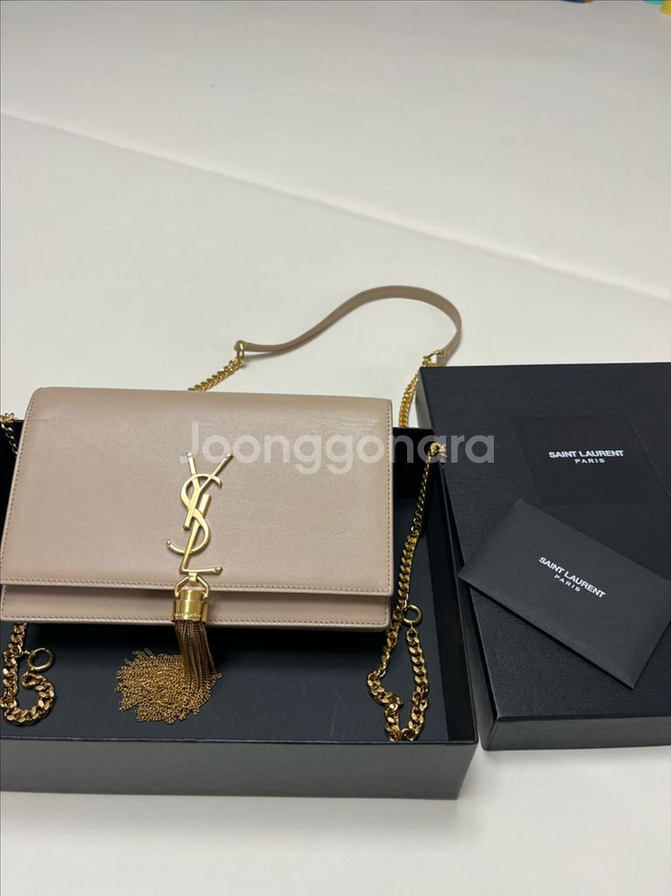 생로랑 케이트 테슬월렛 베이지--1