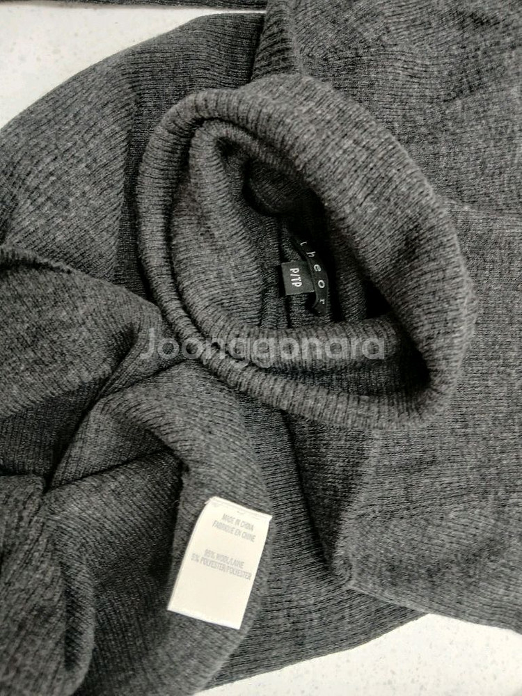 띠어리 터틀넥 탑--1