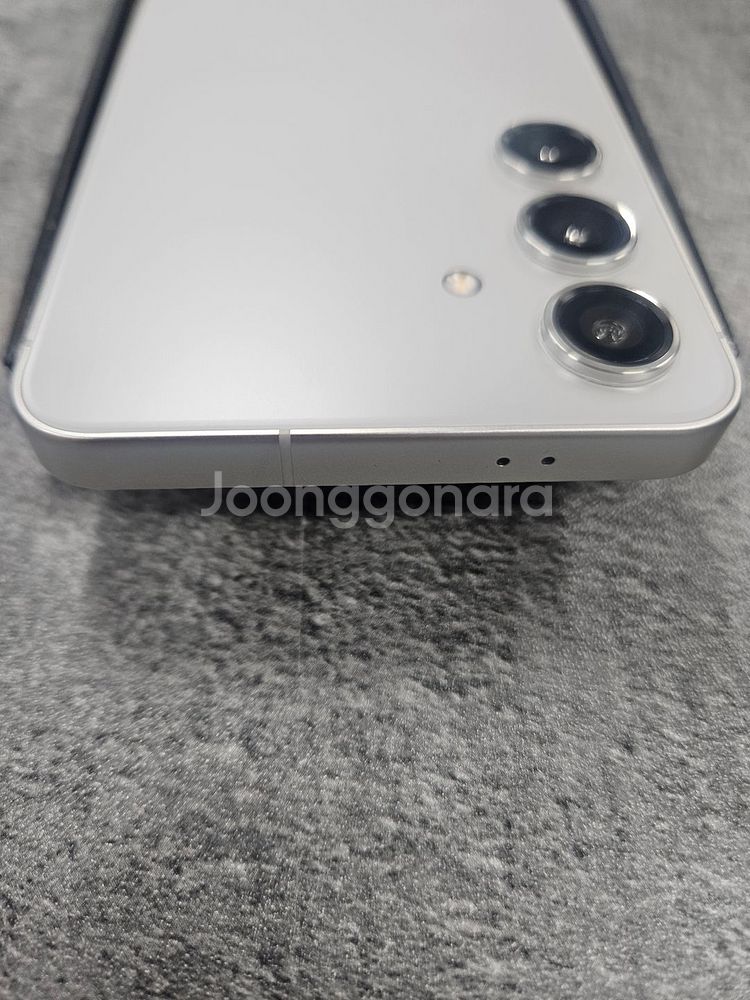 S급 갤럭시S24 대소량판매 도매가 중고폰--4