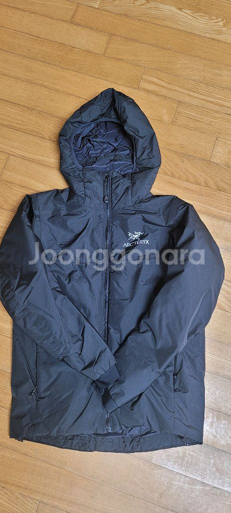 패딩 M사이즈--0