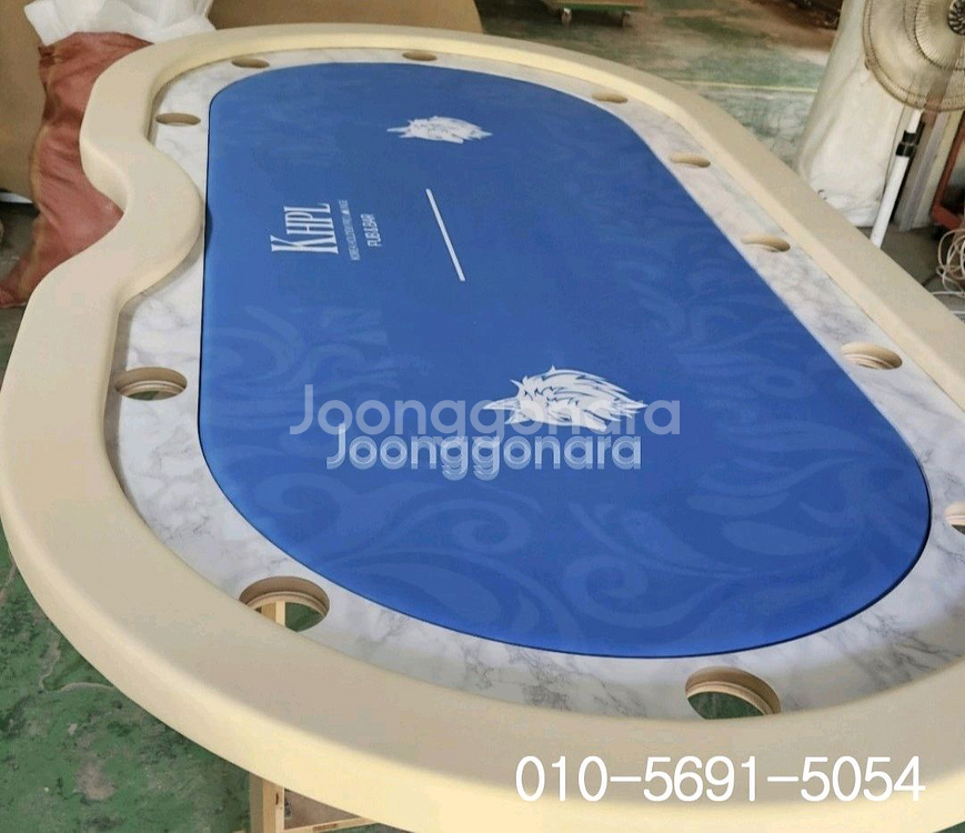 국내 제작 홀덤테이블 저렴하게 판매합니다.--4