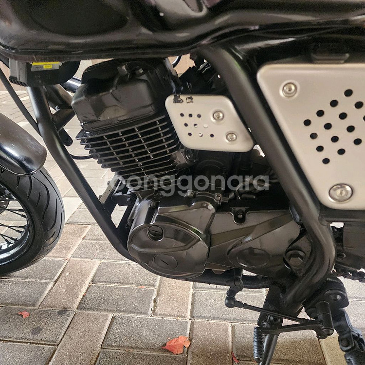 부캐너 125cc 오토바이--7