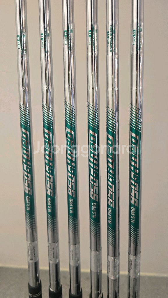 브리지스톤 v300 9세대 6아이언 5~P 상태좋아요--4