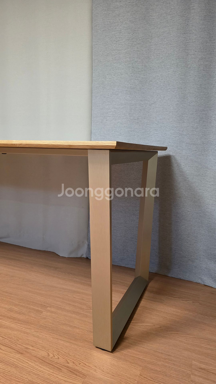 카레클린트 화이트오크 알루퍼스 테이블 1900--3