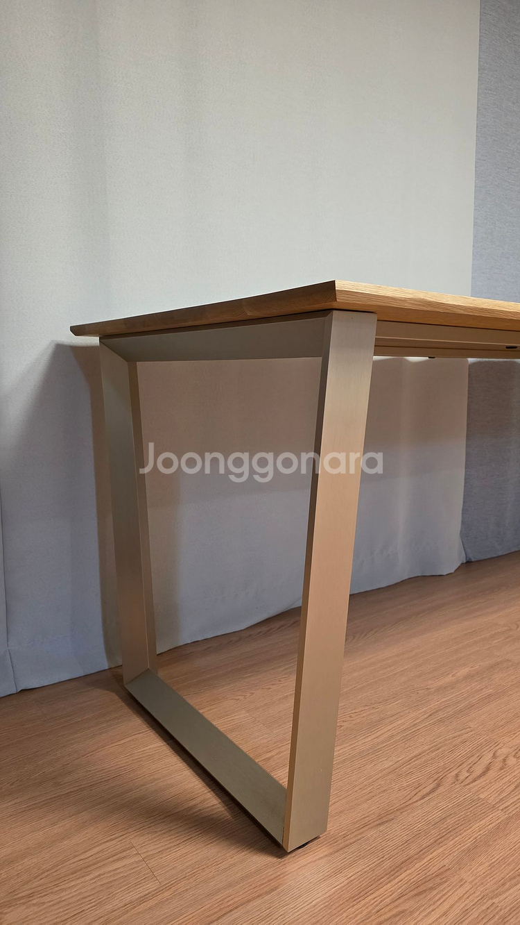 카레클린트 화이트오크 알루퍼스 테이블 1900--4