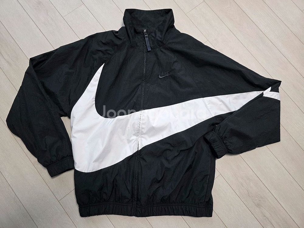 나이키 빅스우시 바람막이 블랙 S--0