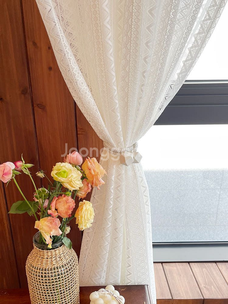 [새제품] 큐브 마그네틱 커튼 타이백 화이트 2개 세트--0