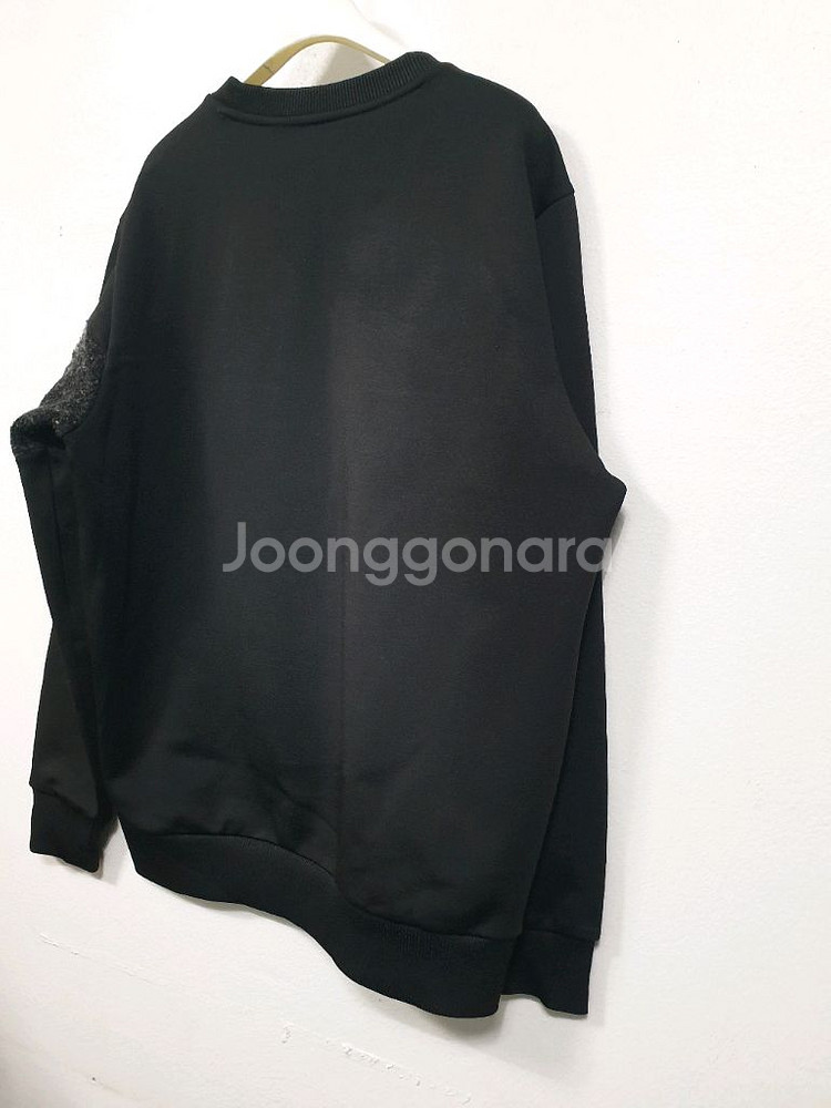 아이더 검정색 리아트 맨투맨 티셔츠 L사이즈--4