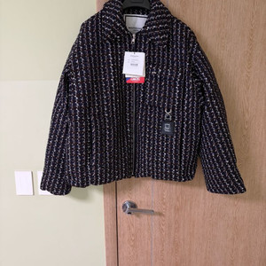 우영미 24fw 트위드 패딩 새상품 판매